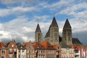 Leiebil Tournai